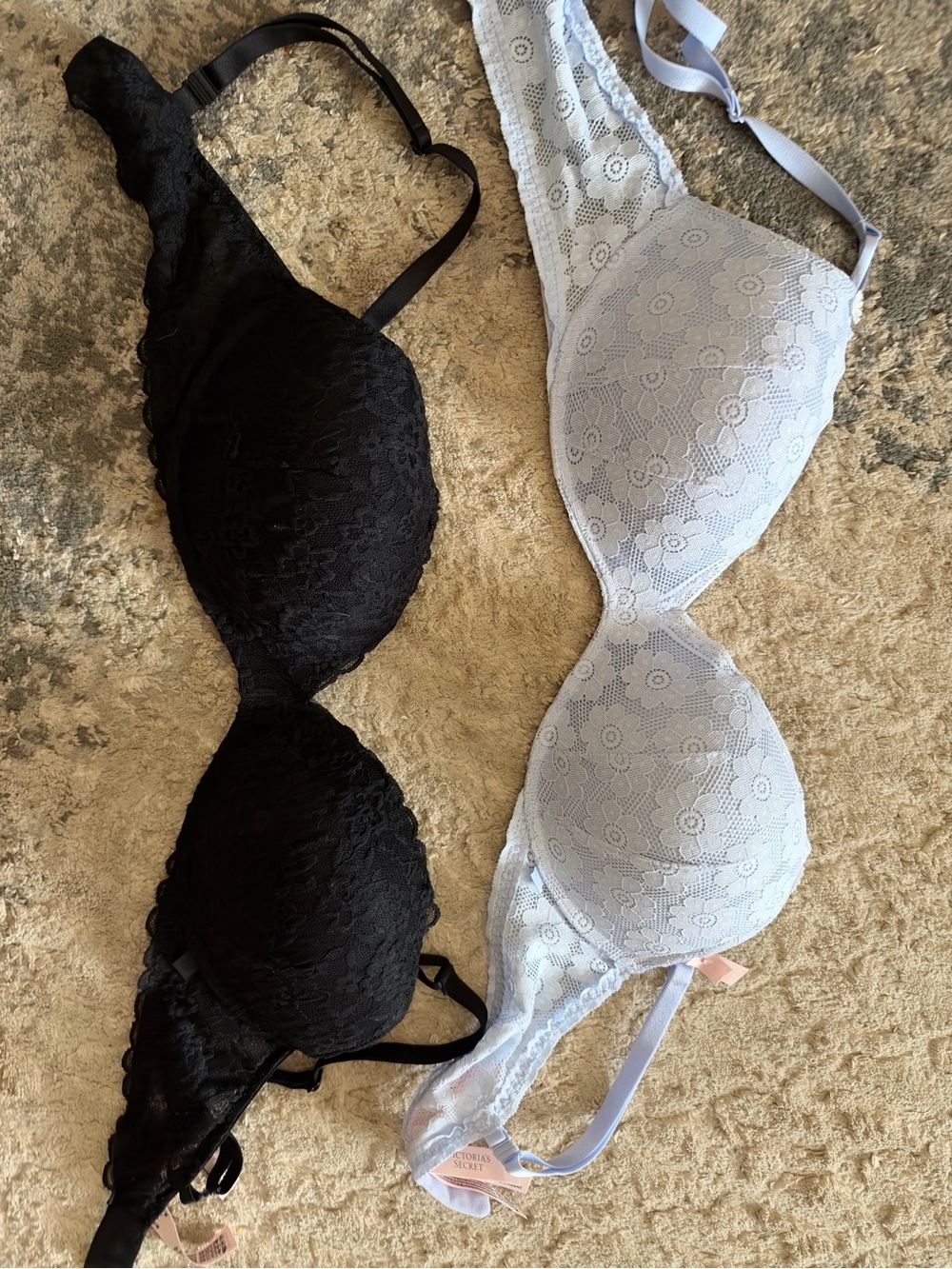 Victoria's Secret Lace Push-Up Bra - Black & Light Gray